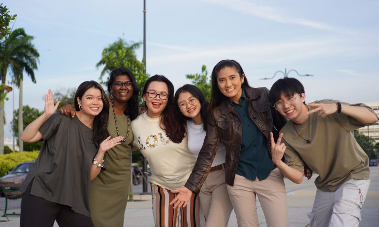 “A Shared Dream Among Six Friends”: Meet Dabble Dabble Jer Collective