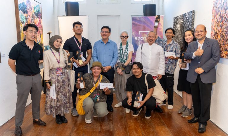 Spotlight 2023: A Milestone for Young Emerging Artists